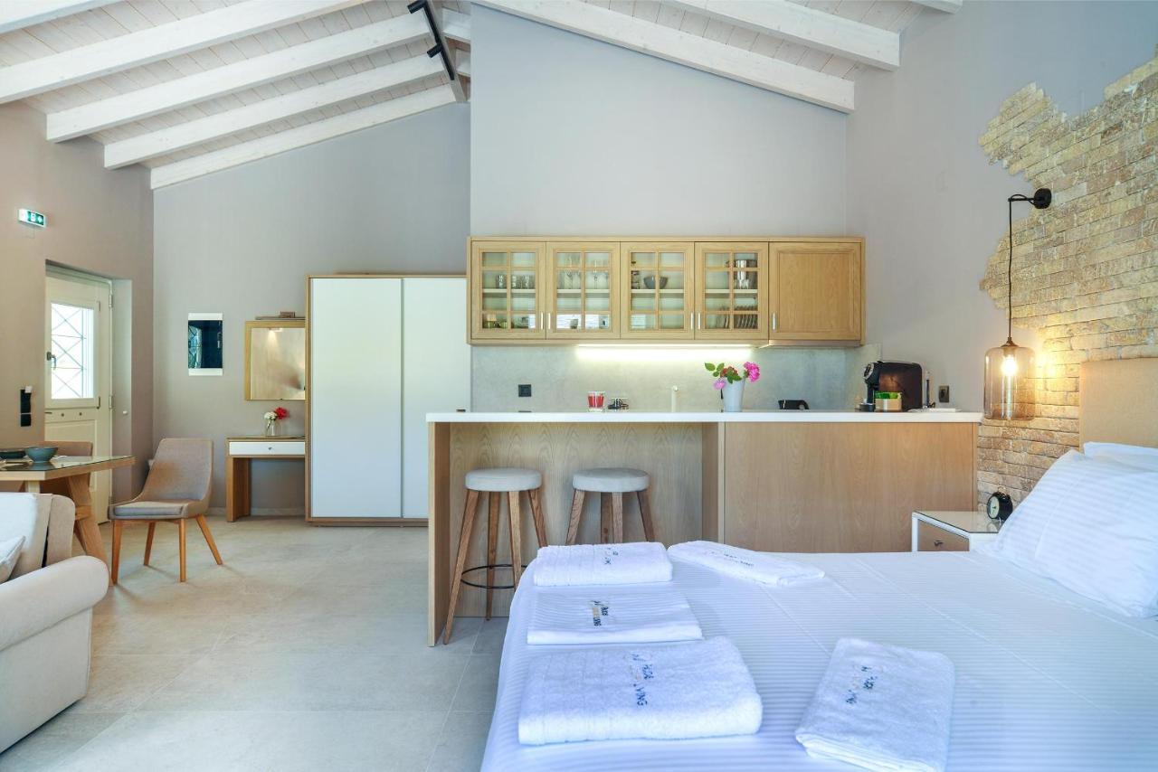 Paxos Luxury Living Junior Suites Gáios Exterior foto